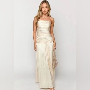Beginning boutique Sinclair cream satin strapless maxi dress. Size: 4